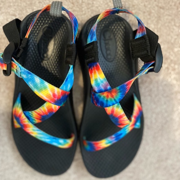 Chaco kids size 4 - Picture 3 of 3